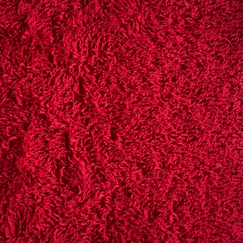 AKTUÁLNĚ NEDOSTUPNÁ - ČERVENÁ (90% bavlna, 10% polyester) 